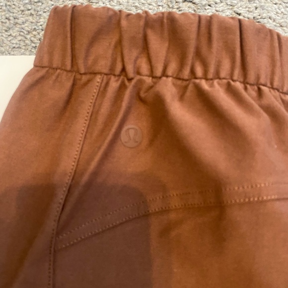 Lululemon cargo pants - Picture 3 of 5